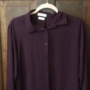 Burgundy button down work blosuse